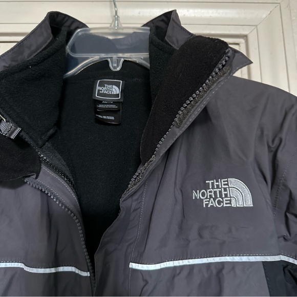 The North Face jacket - Picture 3 of 5